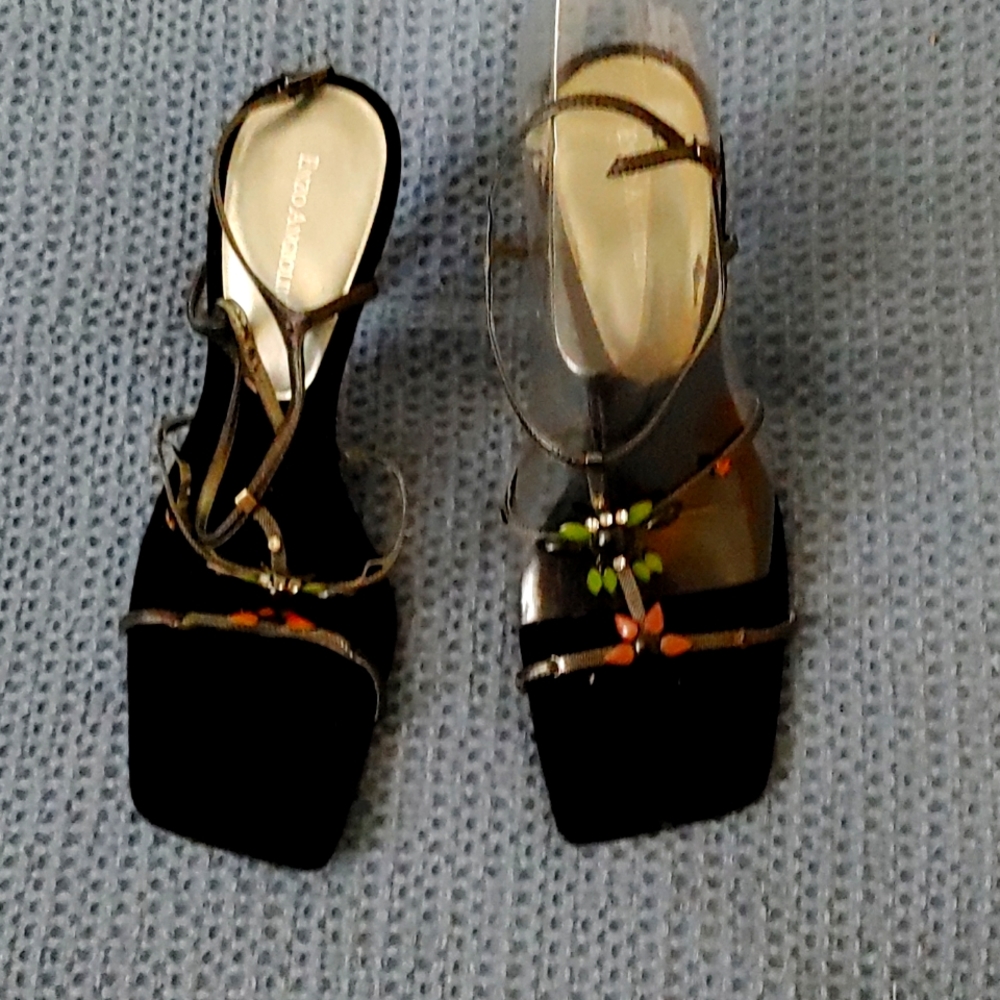 Enzo Angialini sandals size 9m